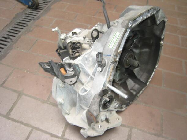 Foto: SCHALTGETRIEBE 5-GANG JH3166 eines Renault Twingo 1.5 dCi