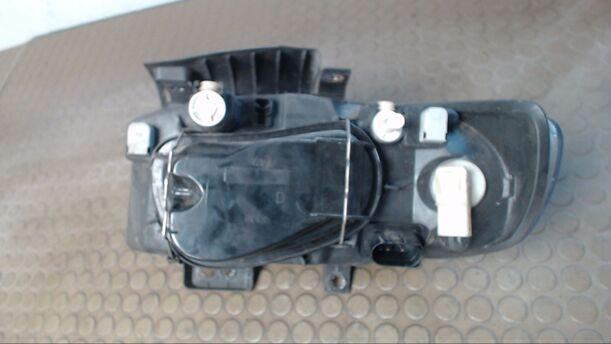 Foto: SCHEINWERFER RECHTS (VALEO) eines Seat Ibiza 1.4 Signo