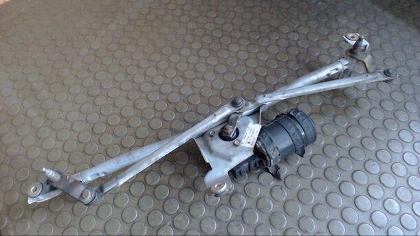 Foto: SCHEIBENWISCHERMOTOR VORN eines Seat Arosa 1.0 MPI CLX
