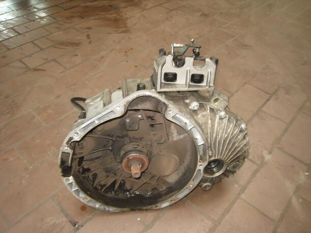Foto: SCHALTGETRIEBE eines Mercedes-Benz A 140 CL