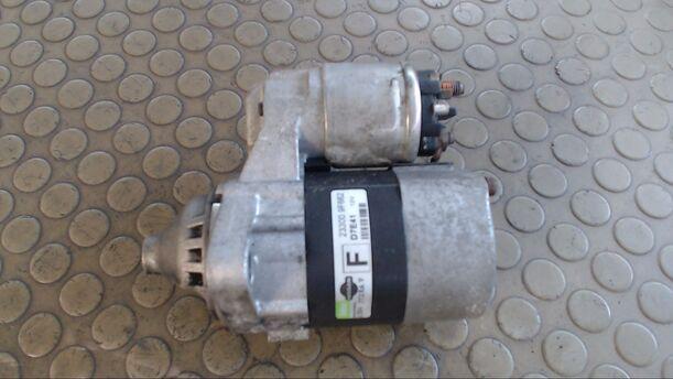 Foto: ANLASSER / STARTER VALEO eines Nissan Almera Tino