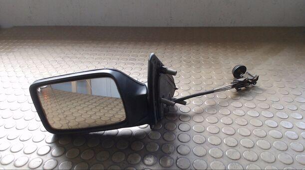Foto: AUSSENSPIEGEL MECHANISCH VERSTELLB. LINKS eines VW Golf 1.9 D CL