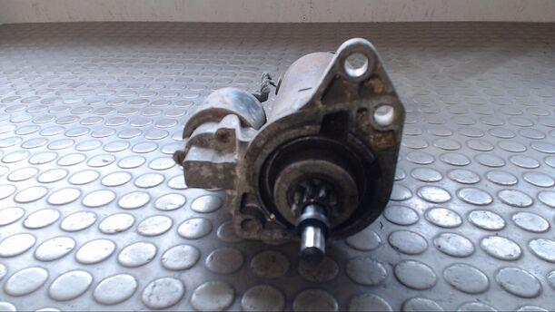 Foto: ANLASSER / STARTER eines VW Golf 1.9 D Top