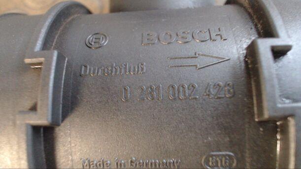 Foto: LUFTMASSENMESSER eines Opel Omega Caravan 2.2 DTI CL