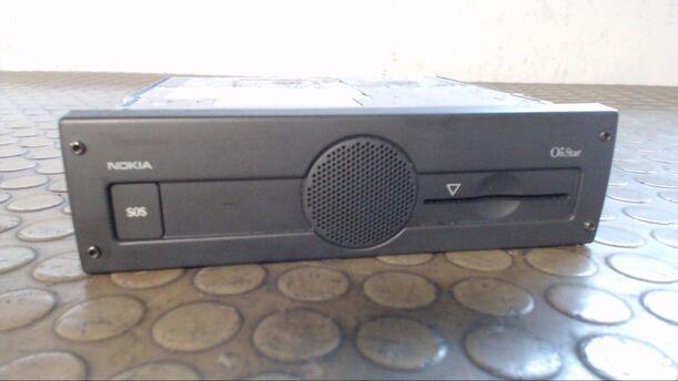 Foto: TELEFON TELEMATIK NOKIA eines Opel Omega Caravan 2.2 DTI CLX
