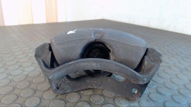 Foto: BREMSSATTEL VORN RECHTS eines Mitsubishi Colt 1.1 CLX