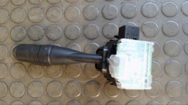 Foto: BLINKERSCHALTER eines Mitsubishi Colt 1.1 CLX