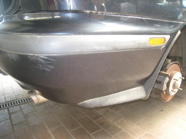 Foto: STOßSTANGE / STOSSFÄNGER HINTEN eines Volvo V40 1.6 CLX