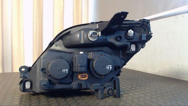Foto: SCHEINWERFER RECHTS eines Renault Scenic 1.6 16V CL