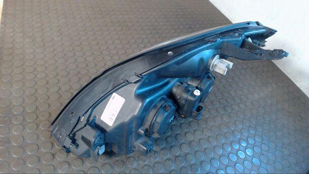 Foto: SCHEINWERFER RECHTS eines Renault Scenic 1.6 16V CL