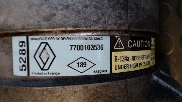 Foto: KOMPRESSOR KLIMAANLAGE eines Renault Scenic 1.6 16V CL