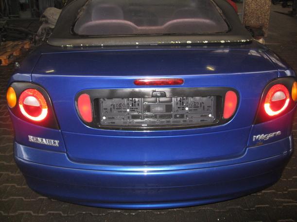 Foto: HECKDECKEL / HECKKLAPPE eines Renault Megane Cabriolet 1.6 CLX