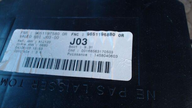 Foto: BODYCONTROLMODUL eines Citroen C5 Kombi 2.0 GL
