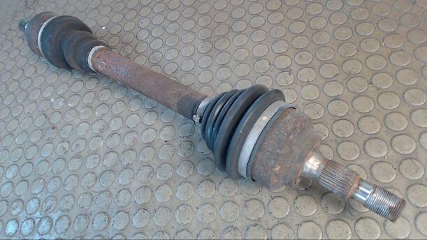 Foto: ANTRIEBSWELLE LINKS eines Citroen C5 Kombi 2.0 GL