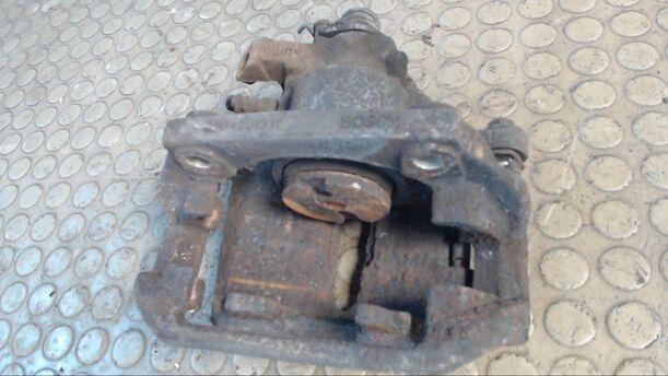 Foto: BREMSSATTEL VORN LINKS eines Citroen C5 Kombi 2.0 GL