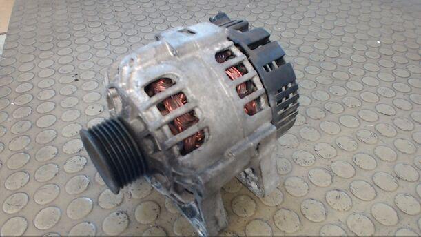 Foto: LICHTMASCHINE VALEO eines Citroen C5 Kombi 2.0 GL