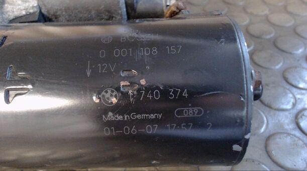Foto: ANLASSER / STARTER BOSCH eines BMW 316i GLX