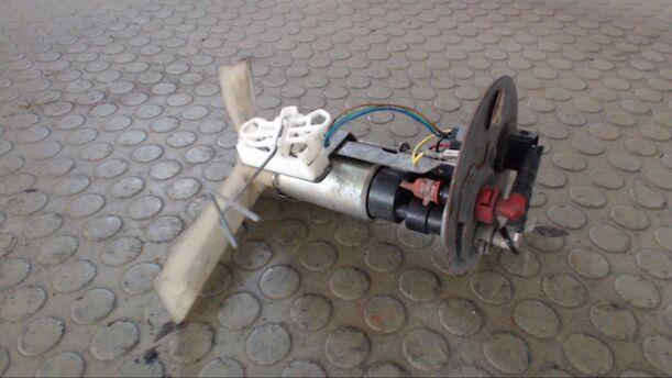Foto: KRAFTSTOFFPUMPE eines Ford Mondeo CLX