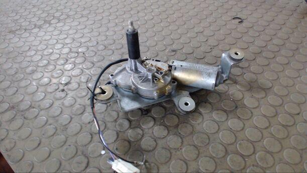 Foto: SCHEIBENWISCHERMOTOR HINTEN eines Ford Mondeo Turnier CL