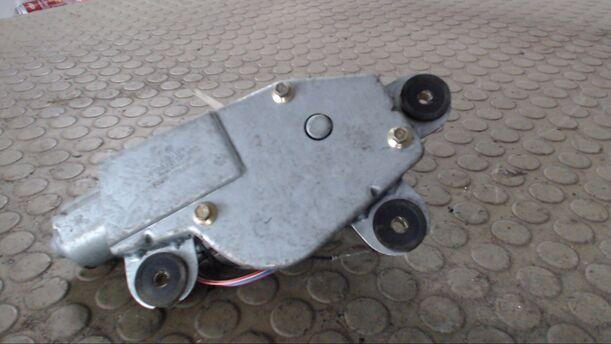 Foto: SCHEIBENWISCHERMOTOR HINTEN eines Ford Mondeo 16V Ghia