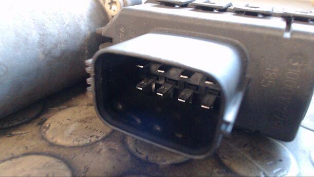 Foto: MOTOR FENSTERHEBER VORNE LINKS eines Ford Mondeo 2.0 DI