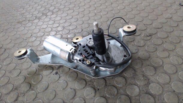 Foto: SCHEIBENWISCHERMOTOR HINTEN eines Ford Mondeo Turnier 16V GLX