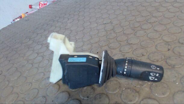 Foto: WISCHERSCHALTER eines Ford Mondeo CLX