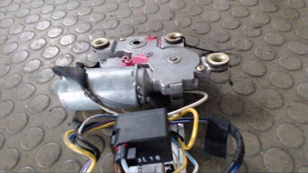 Foto: MOTOR SCHIEBEDACH eines Ford Mondeo Turnier CL