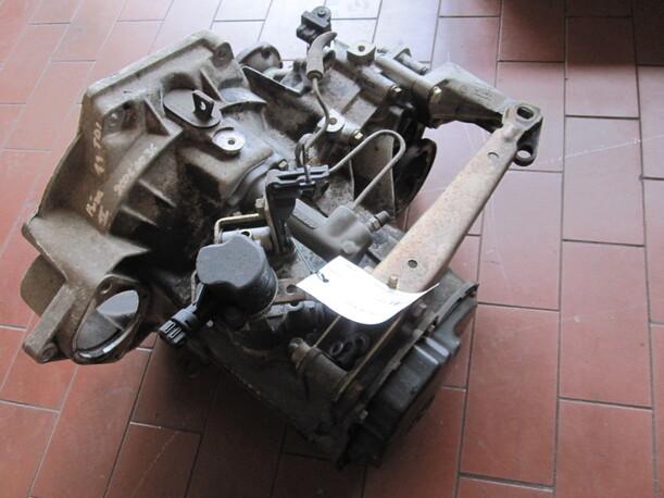 Foto: SCHALTGETRIEBE 5-GANG ASD eines Seat Ibiza 1.9 TDI SXE
