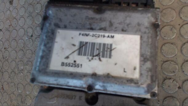 Foto: HAUPTBREMSAGGREGAT ABS eines Ford Mondeo CLX