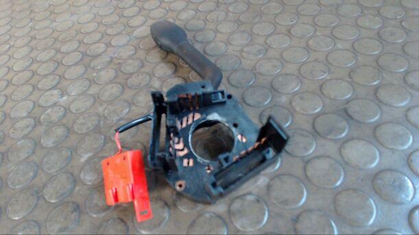 Foto: SCHEIBENWISCHERSCHALTER eines VW Lupo 1.0 TG 44 (TG)