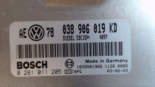 Foto: STEUERGERÄT DIESELEINSPRITZUNG eines VW Passat Variant 1.9 TDI
