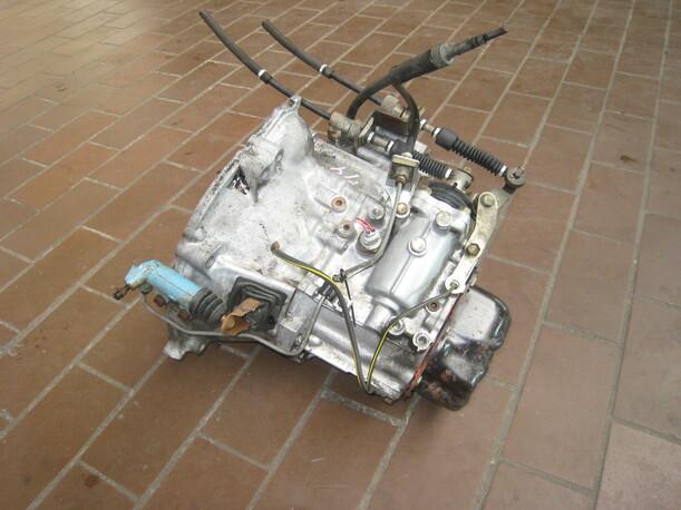 Foto: SCHALTGETRIEBE 5-GANG eines Toyota Corolla 1.3 SR
