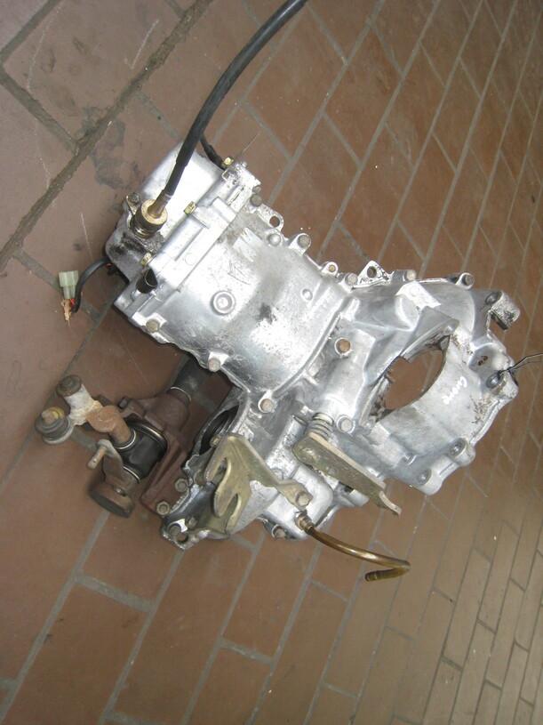 Foto: SCHALTGETRIEBE 4-GANG eines Daihatsu Cuore TG 44 (TG)