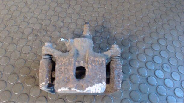 Foto: BREMSSATTEL HINTEN RECHTS eines Mitsubishi Galant 2500 V6-24
