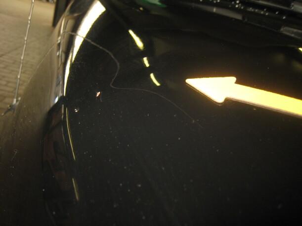 Foto: MOTORHAUBE eines Chrysler PT Cruiser 2.0