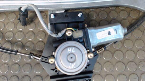 Foto: FENSTERHEBER ELEKTRISCH HINTEN LINKS eines Chrysler PT Cruiser 2.0