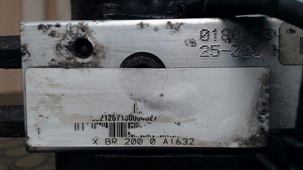 Foto: HAUPTBREMSAGGREGAT ABS eines Chrysler PT Cruiser 2.0