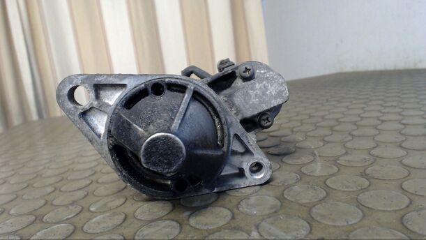 Foto: ANLASSER / STARTER eines Chrysler PT Cruiser 2.0