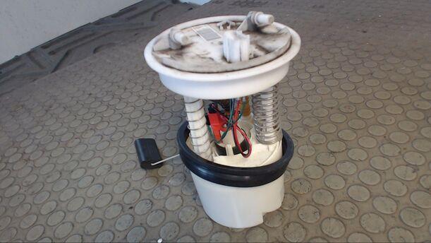 Foto: KRAFTSTOFFPUMPE eines Ford Fusion 1.6