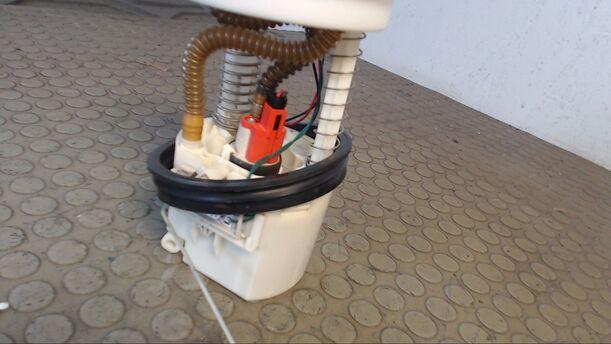 Foto: KRAFTSTOFFPUMPE eines Ford Fusion 1.6