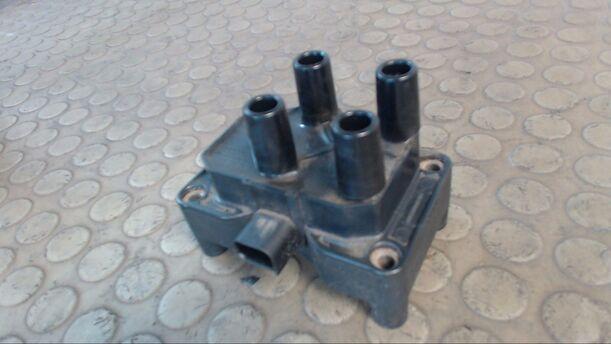 Foto: ZÜNDSPULE eines Ford Fiesta 1.4