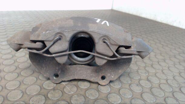 Foto: BREMSSATTEL VORN LINKS eines Ford Focus Turnier 2.0 TDCi DPF