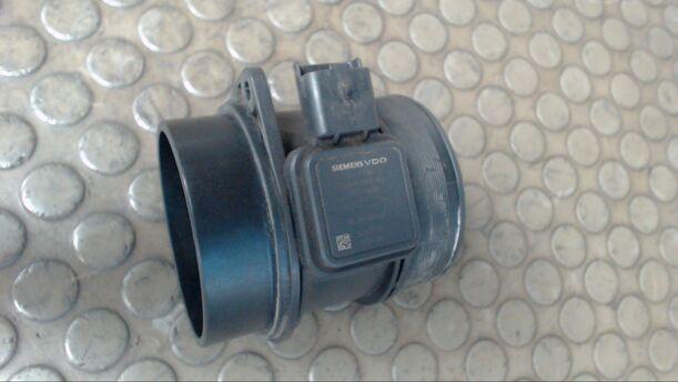 Foto: LUFTMASSENMESSER SIEMENS eines Ford Focus Turnier 2.0 TDCi DPF