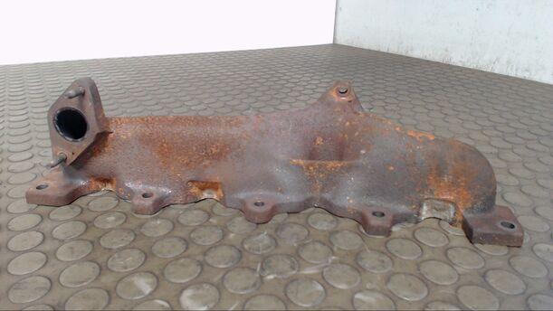 Foto: AUSPUFFKRÜMMER eines Ford Focus Turnier 2.0 TDCi DPF