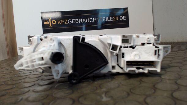 Foto: HEIZUNGSBETÄTIGUNG eines Ford Focus Turnier 2.0 TDCi DPF