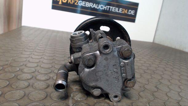 Foto: PUMPE SERVOLENKUNG eines VW Golf 2.0 Sport
