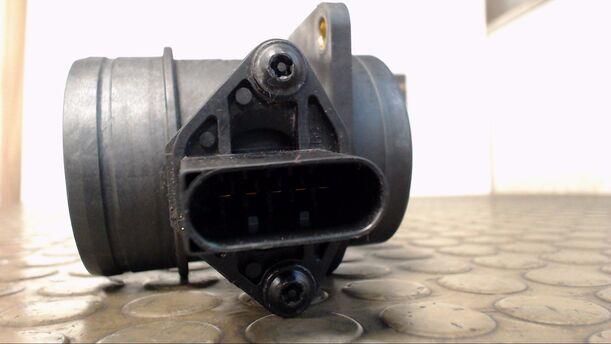 Foto: LUFTMASSENMESSER eines VW Golf 2.0 Style