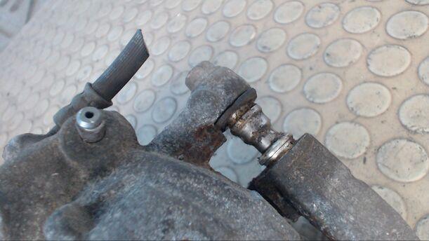Foto: BREMSSATTEL VORN LINKS eines Mitsubishi Colt 1.1 ClearTec Style