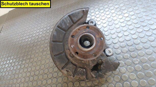 Foto: ACHSSCHENKEL VORNE RECHTS eines VW Passat Variant 2.0 TDI